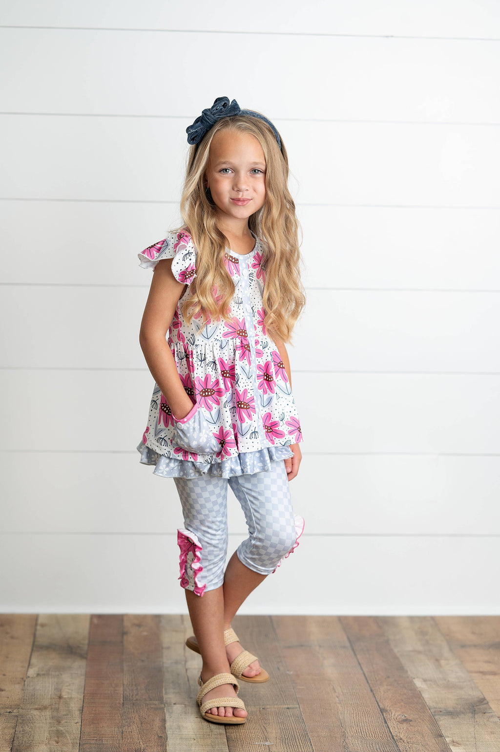 Girls Magenta Flower & Gray Check Pocket Capri Spring Set