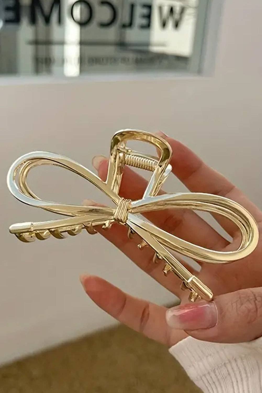 Gold Metal Bow Hair Claw Clip
