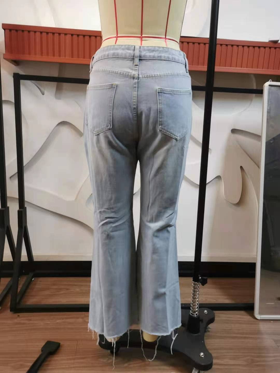 Western basic high rise flare ripped jeans