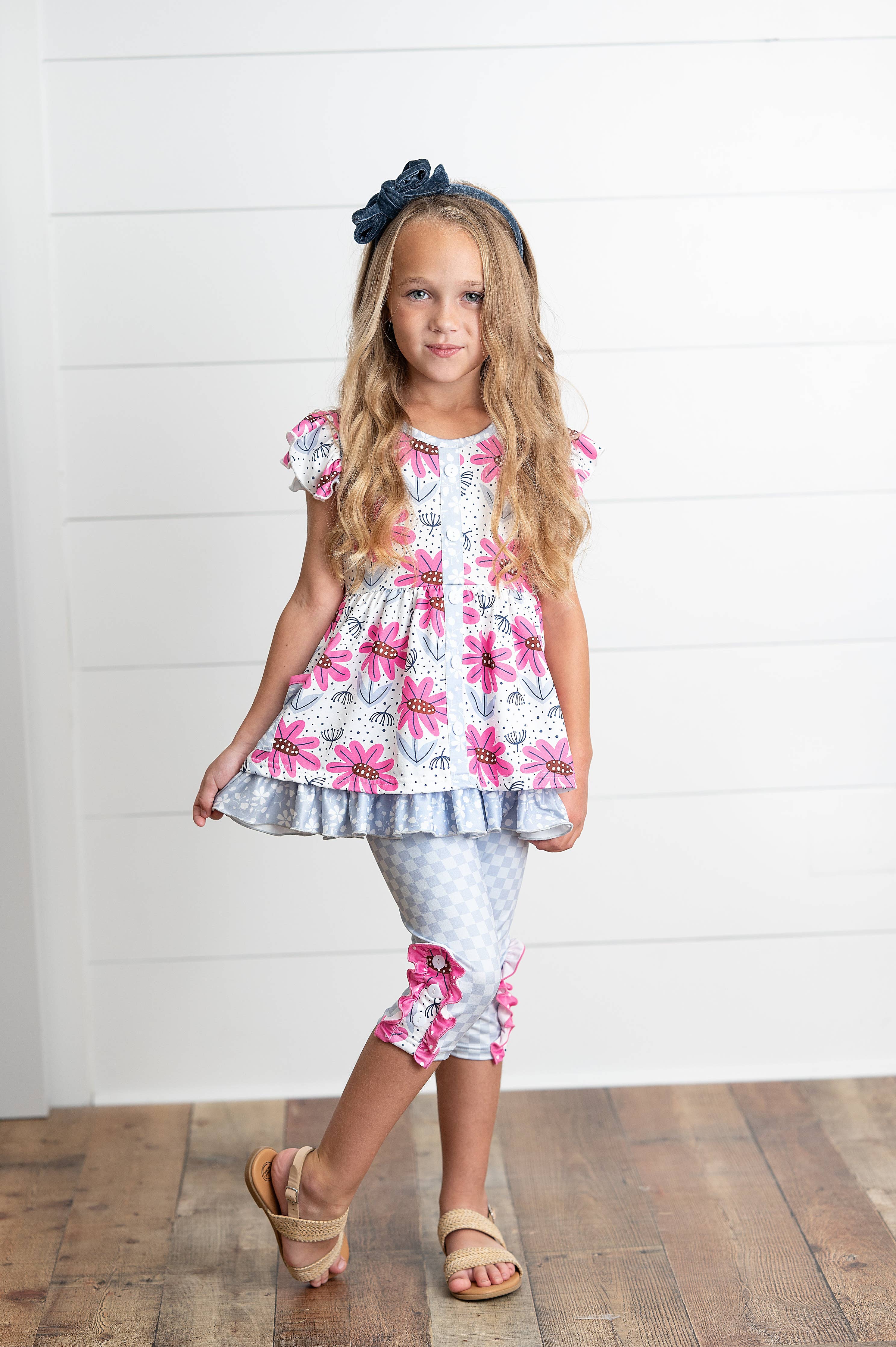 Girls Magenta Flower & Gray Check Pocket Capri Spring Set